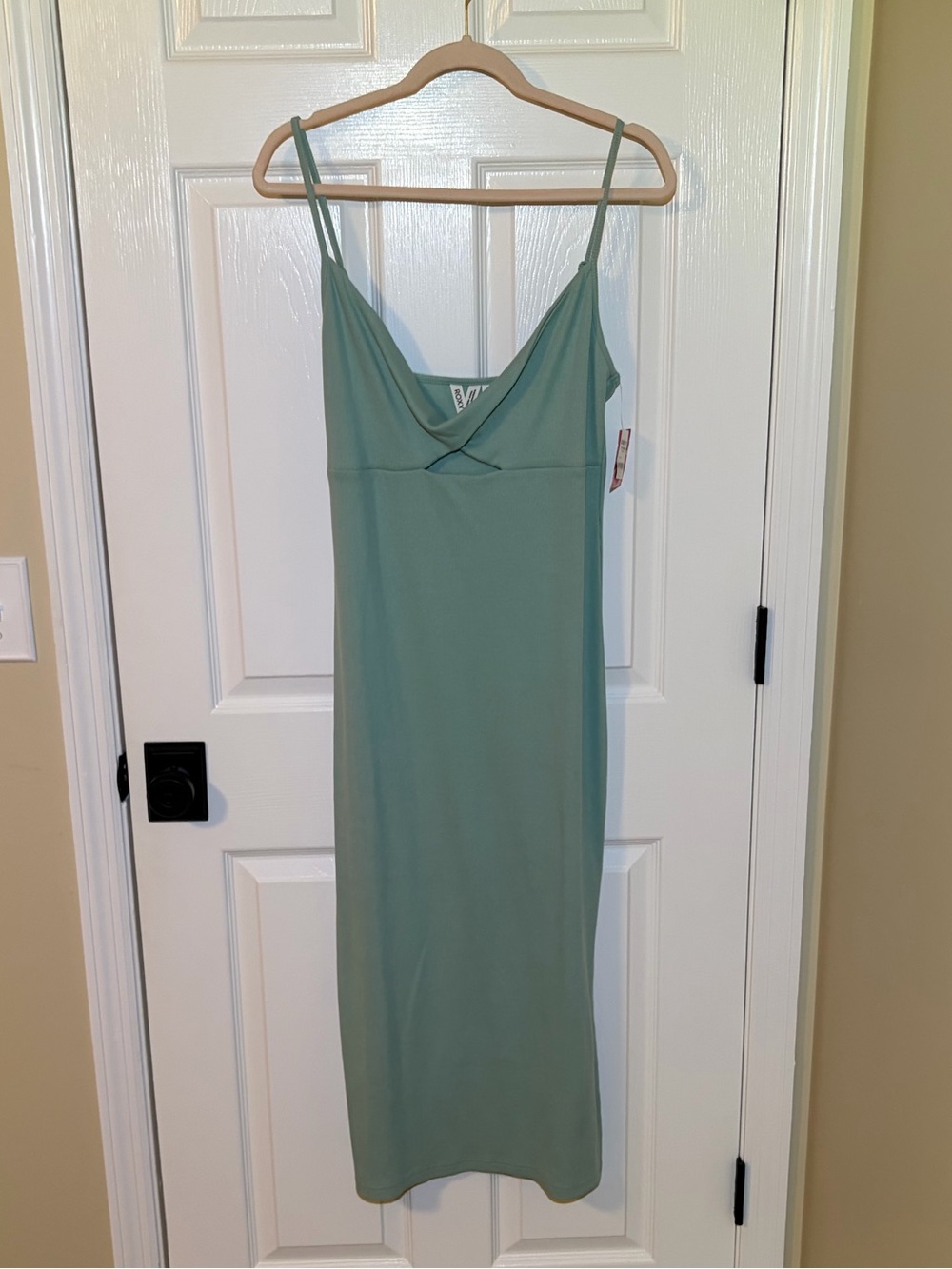 NWT Roxy Sage Green Ribbed Bodycon Slip Midi Fitted Dress with Peephole. XL
